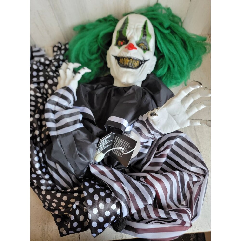 Spirit Halloween AS IS animated scary striped clown‎ hanging home decor prop